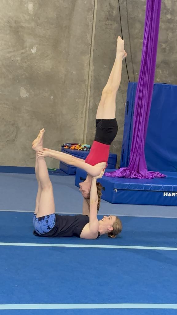 Cirque Momentum